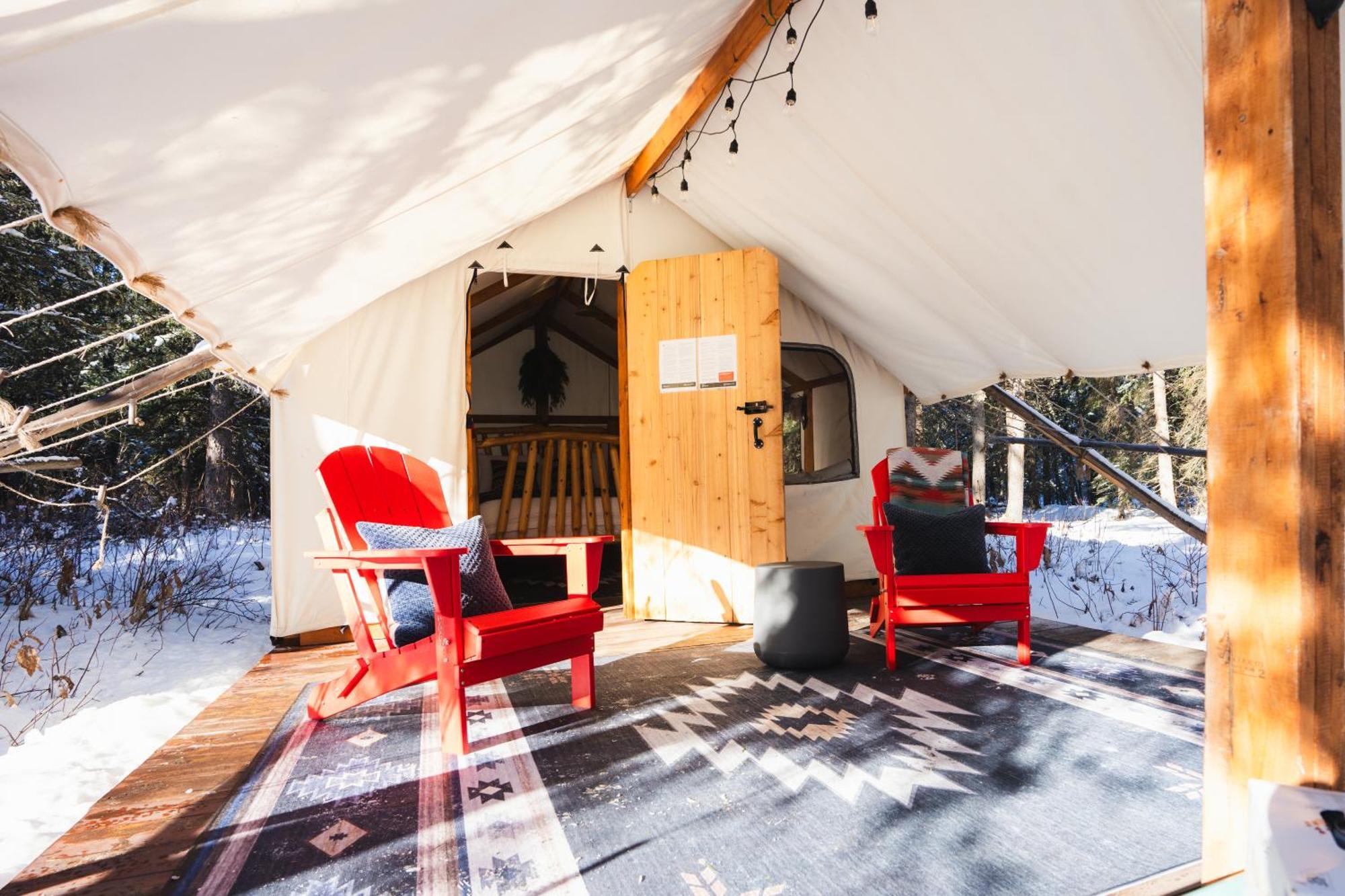 Sundance By Basecamp Hotel Kananaskis ภายนอก รูปภาพ